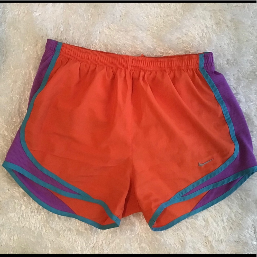 🔴SALE🔴NIKE TEMPO SHORTS🔴 - Picture 4 of 4